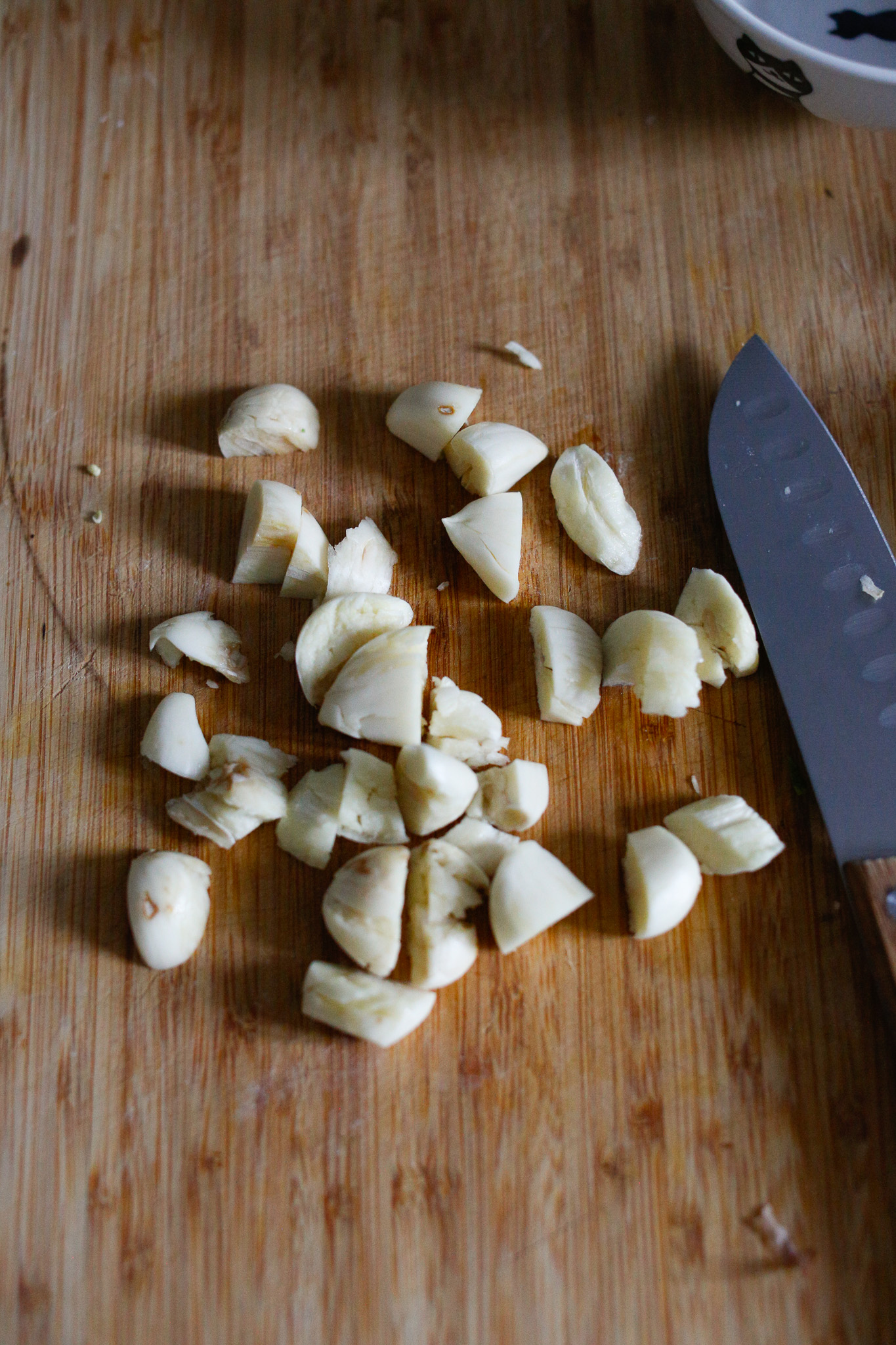 Smash and roughly cut up your garlic