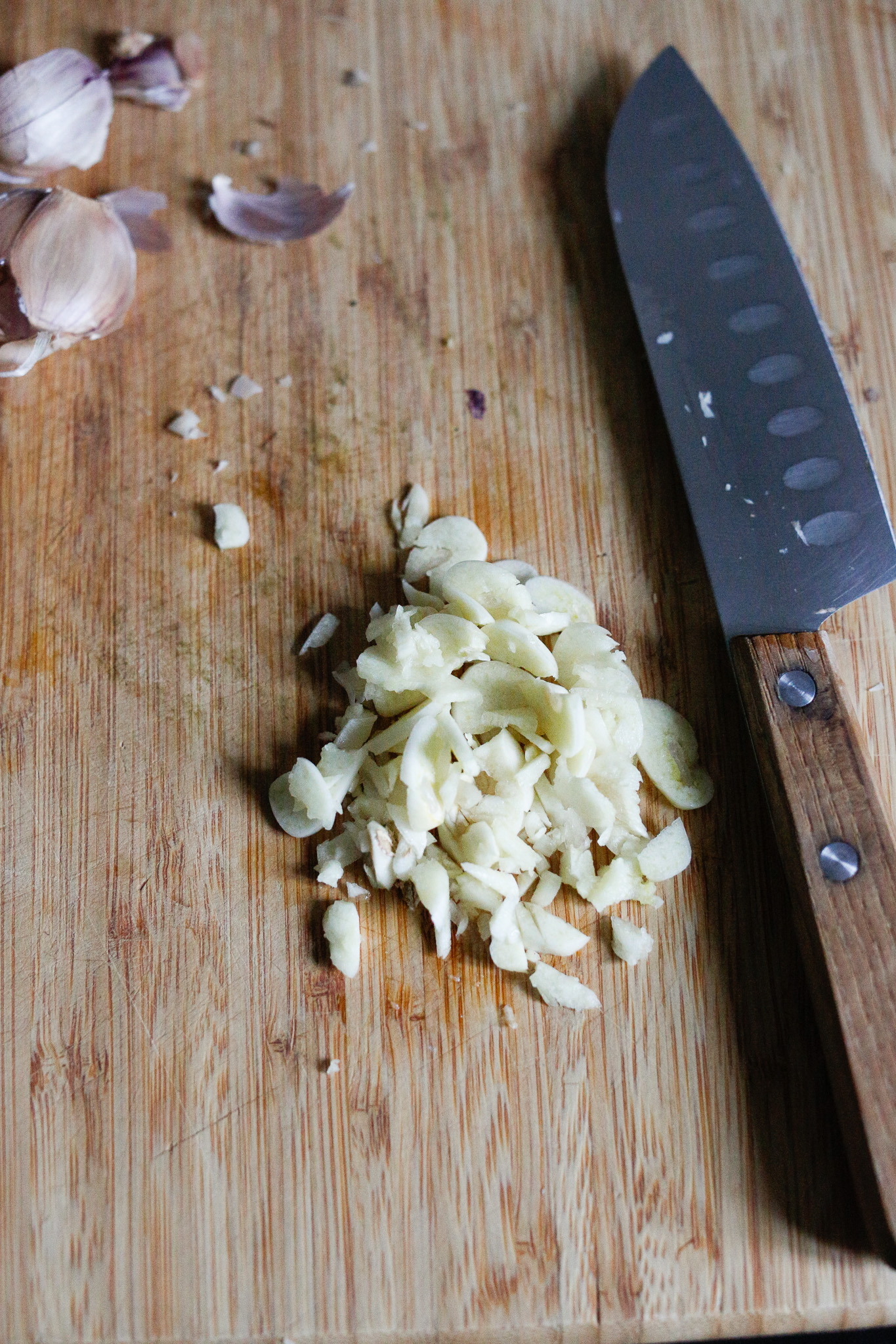 Chopped garlic