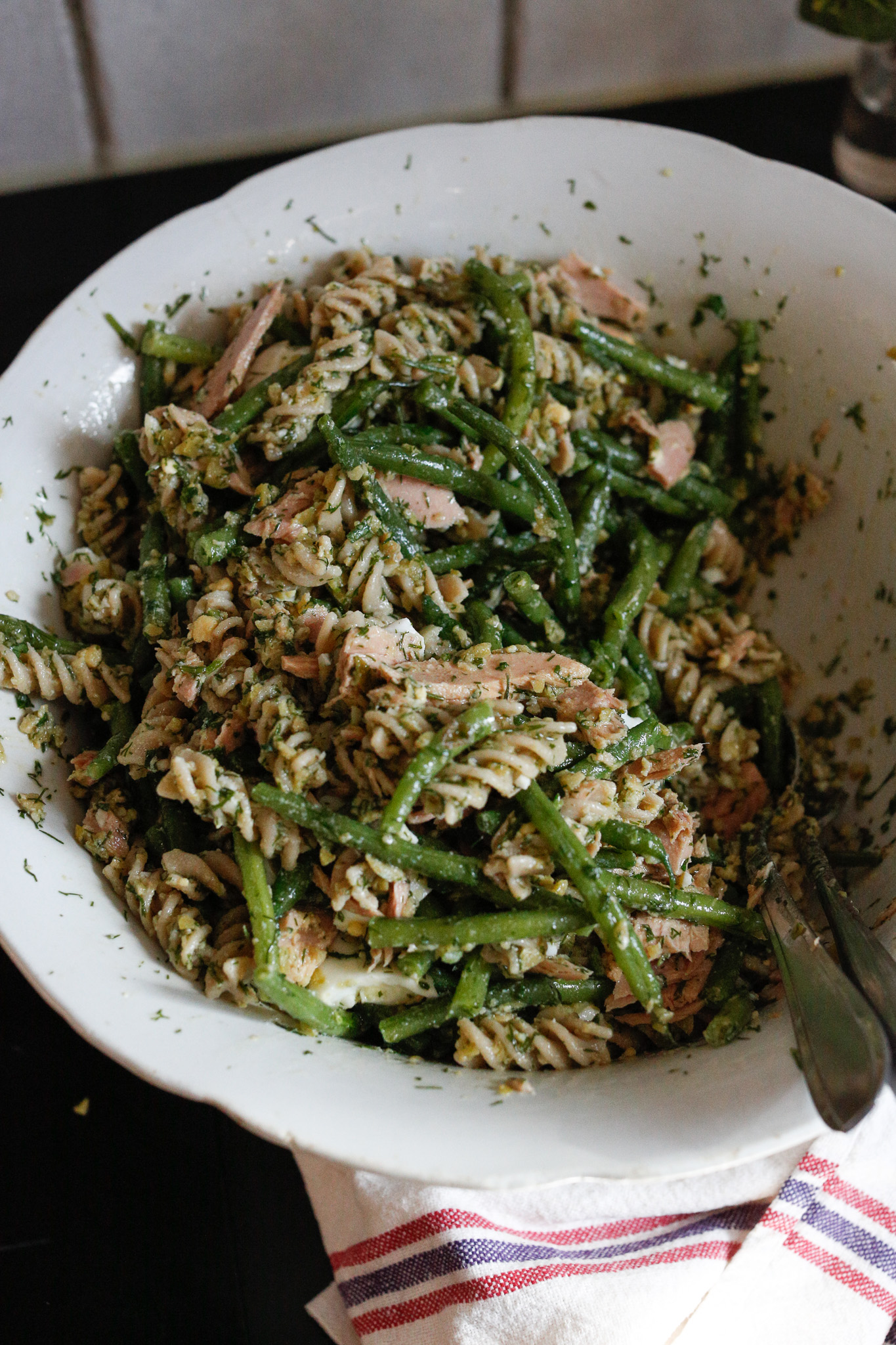 Give it a gentle mix and you are good to go! Enjoy.