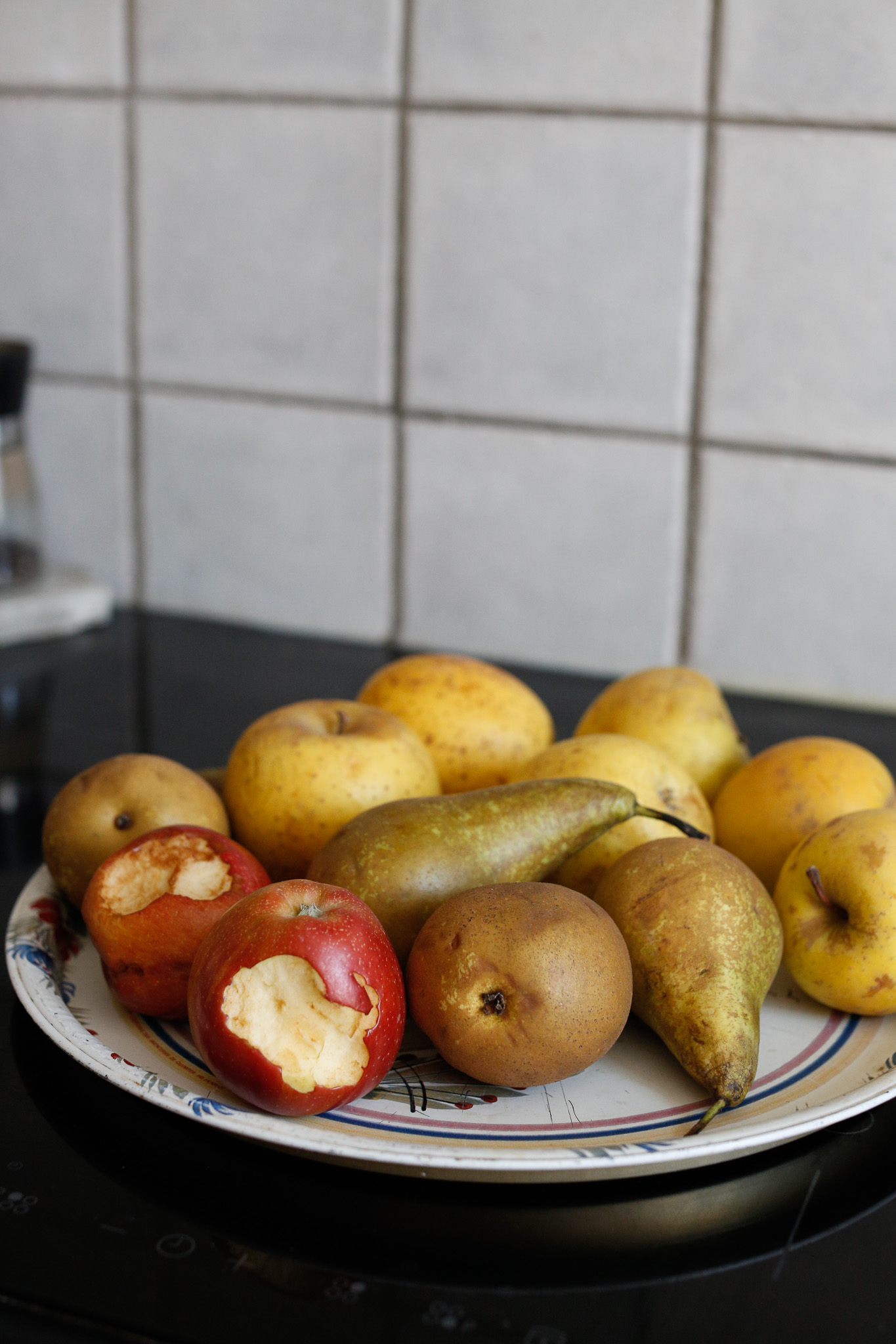 Gather your ingredients. 6 apples, 2 bitten by your toddler apples, 4 pears.